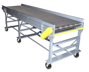 wire-mesh-conveyor-with-fixed-side-rails-and-caster-base