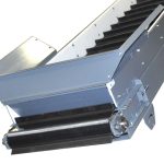 standard hopper on cleated belt conveyor