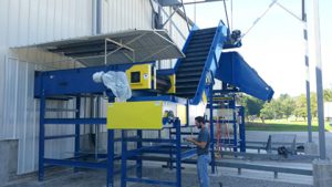 6"-pitch-steel-belt-conveyor-with-adjustable-chute-for-recycling-industry