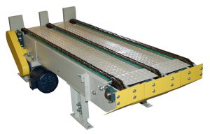 multi-strand-chain-conveyor-with-end-stop