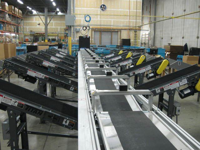 distribution center conveyor