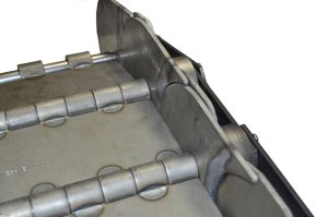 6" Hinged Steel Belt with Radial Sidewings - Eliminates Gaps