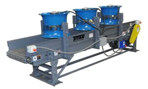 wire-mesh-cooling-conveyor-with-controls