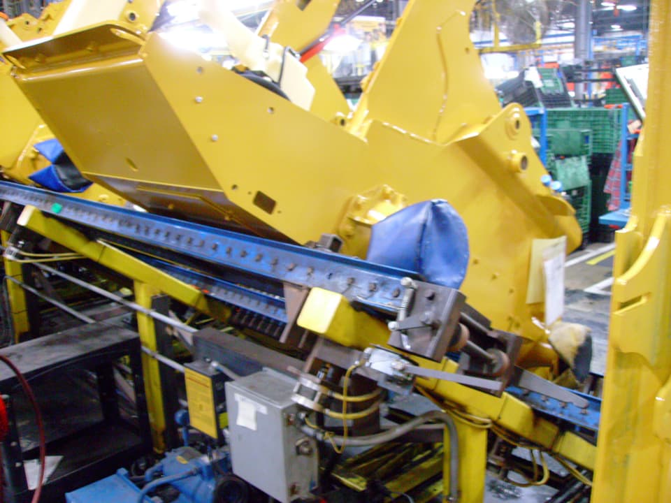 road machinery conveyor