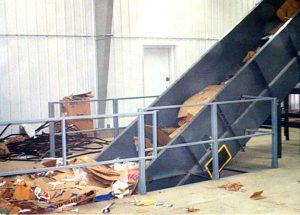 Chain Edge Belt Conveyor for Corrugated Recycling